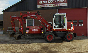 Huur bandenkraan (zonder man) 8 TON